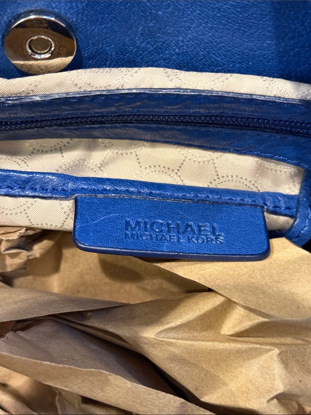 Michael Kors Crosby Navy Leather Shoulder Hobo with Zip Details - Picture 2 of 10